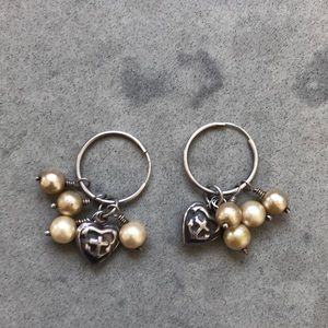 New year! new earrings!? Vintage pearl & heart charm drop earrings ❤️